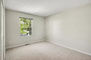 224 Sebastian Ct, Delhi Township, OH 45238 - Photo 16