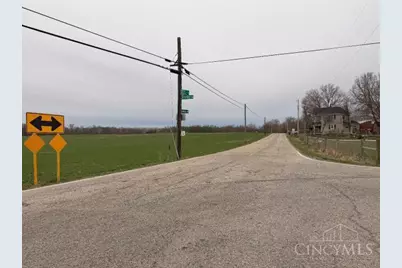 7975 Dayton Liberty Road, New Lebanon, OH 45345 - Photo 4