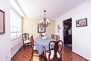 2444 Madison Rd, Cincinnati, OH 45208 - Photo 16