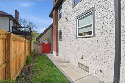 2986 Linwood Avenue, Cincinnati, OH 45208 - Photo 36