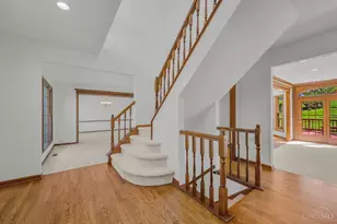 5459 Surrey Ct, West Chester, OH 45069 - Photo 8