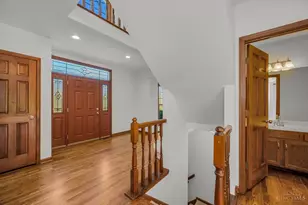 5459 Surrey Ct, West Chester, OH 45069 - Photo 6