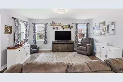 1844 Greenbriar Place, Cincinnati, OH 45237 - Photo 6