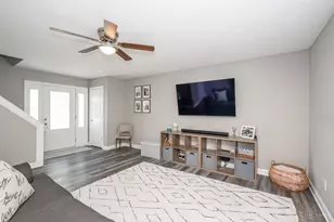 4216 Badgeley Cir, Cincinnati, OH 45223 - Photo 8