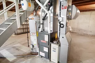 1961 Rollins Dr, Loveland, OH 45140 - Photo 36