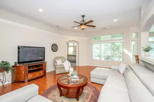 1056 Logan Landing, Pierce Township, OH 45245 - Photo 6