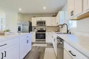 89 Cedarwood Dr, Amelia, OH 45102 - Photo 12