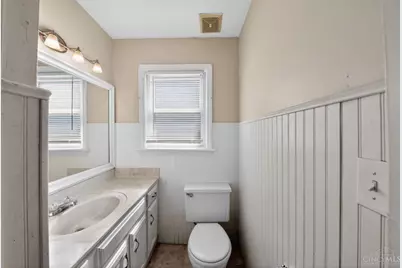 1893 Ashbrook Drive, Cincinnati, OH 45238 - Photo 20