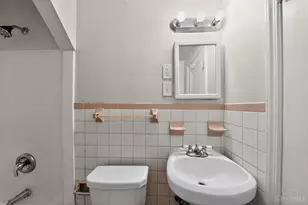 1893 Ashbrook Dr, Cincinnati, OH 45238 - Photo 20