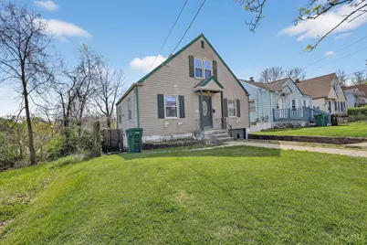 1893 Ashbrook Drive, Cincinnati, OH 45238 - Photo 2