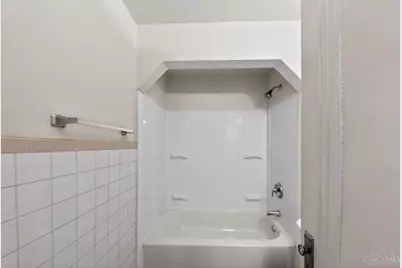 1893 Ashbrook Drive, Cincinnati, OH 45238 - Photo 22