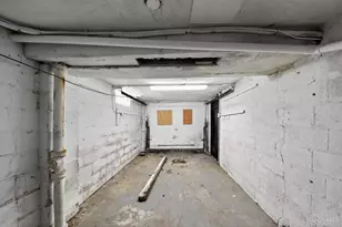 1893 Ashbrook Dr, Cincinnati, OH 45238 - Photo 24