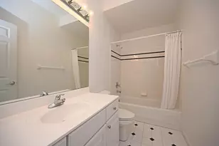 466 Stanley Ave, Cincinnati, OH 45226 - Photo 32