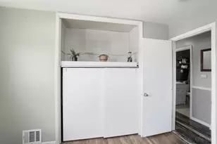 5450 Lawrence Rd, Green Township, OH 45248 - Photo 26