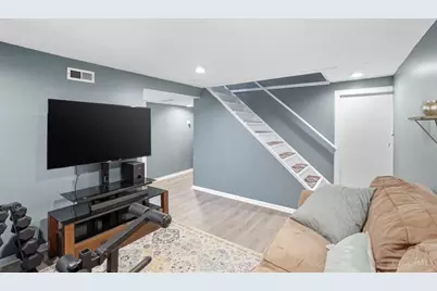 5450 Lawrence Road, Green Township, OH 45248 - Photo 34