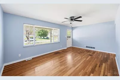 1400 Sigma Circle, Anderson Township, OH 45255 - Photo 4