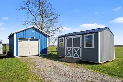 901 Oak Grove Road, Clark Township, OH 45146 - Photo 22