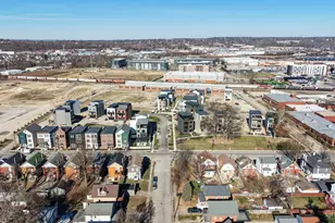 2933 Iron Oak Ct, Cincinnati, OH 45209 - Photo 8