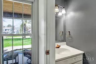 5790 Observation Ct, Miami Township, OH 45150 - Photo 8