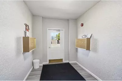 8171 Autumn Woods Lane #207, West Chester, OH 45069 - Photo 6