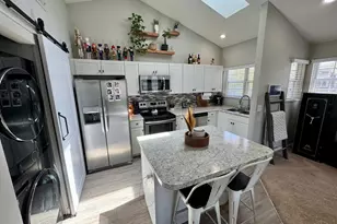 241 Queens Crossing, Centerville, OH 45458 - Photo 8