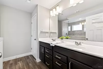 9460 W Meadow Drive, West Chester, OH 45069 - Photo 32