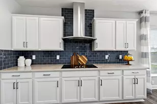 9460 W Meadow Dr, West Chester, OH 45069 - Photo 16