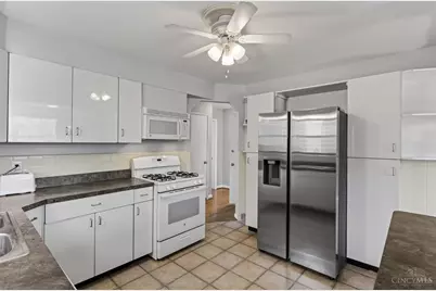 4716 Embrett Ct, Cincinnati, OH 45238 - Photo 16