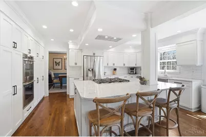 151 Ritchie Avenue, Wyoming, OH 45215 - Photo 12