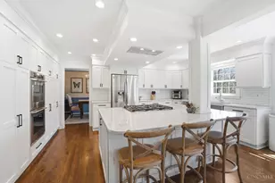 151 Ritchie Ave, Wyoming, OH 45215 - Photo 12