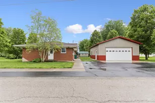600 S Green St, Georgetown, OH 45121 - Photo 2