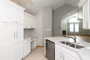 2133 Willow Run Cir, Mad River Twp, OH 45323 - Photo 14