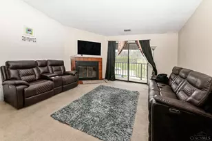 7231 Creekview Dr, Colerain Township, OH 45247 - Photo 10