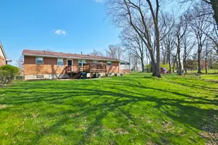 1051 Alcliff Ln, Delhi Township, OH 45238 - Photo 10