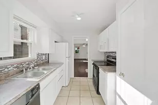 3962 Standish Ave, Cincinnati, OH 45213 - Photo 8