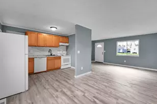 1034 W Kemper Rd, Forest Park, OH 45240 - Photo 14