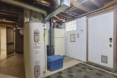 7845 Livingston Road, Cincinnati, OH 45247 - Photo 30