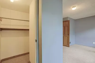 7845 Livingston Road, Cincinnati, OH 45247 - Photo 46