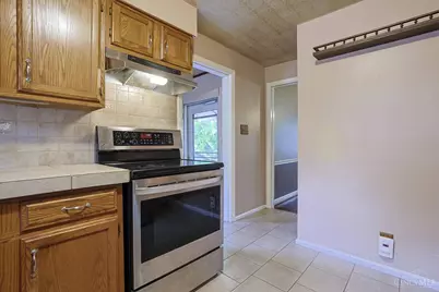 7845 Livingston Road, Cincinnati, OH 45247 - Photo 18