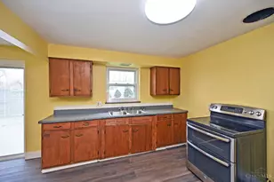 8703 Vicbarb Ln, Anderson Township, OH 45244 - Photo 10