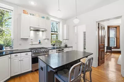 2944 Fairfield Avenue, Cincinnati, OH 45206 - Photo 18