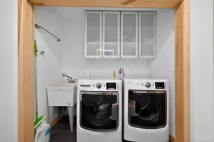 439 Hidden Valley Ln, Wyoming, OH 45215 - Photo 20