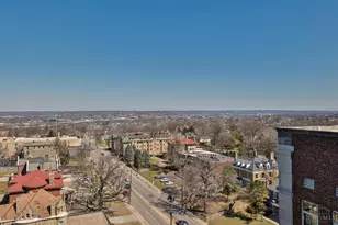 3900 Rose Hill Ave, Cincinnati, OH 45229 - Photo 42