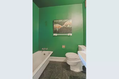 3900 Rose Hill Avenue #301A, Cincinnati, OH 45229 - Photo 32