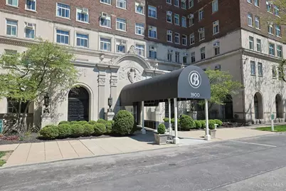 3900 Rose Hill Avenue #301A, Cincinnati, OH 45229 - Photo 2