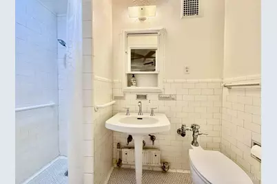 3900 Rose Hill Avenue #301A, Cincinnati, OH 45229 - Photo 26