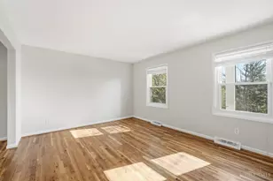 1405 Holman View Dr, Wyoming, OH 45215 - Photo 10