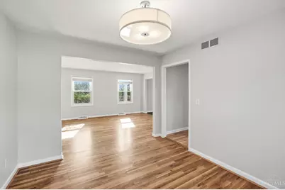 1405 Holman View Drive, Wyoming, OH 45215 - Photo 12