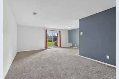 547 Davis Road #3, Pierce Township, OH 45255 - Photo 4