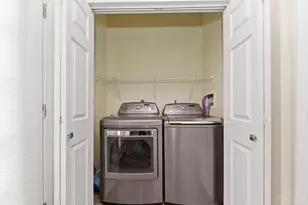 2055 E Seymour Ave, Cincinnati, OH 45237 - Photo 20